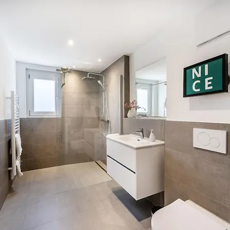 Apartment Luxuswohnung Traumblick - Neubau 2023 By Interhome *
